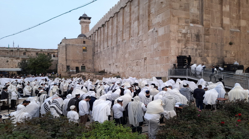 حركة المجاهدين الفلسطينية: التخاذل العربي والإسلامي وراء اقتحام بن غفير للحرم الإبراهيمي